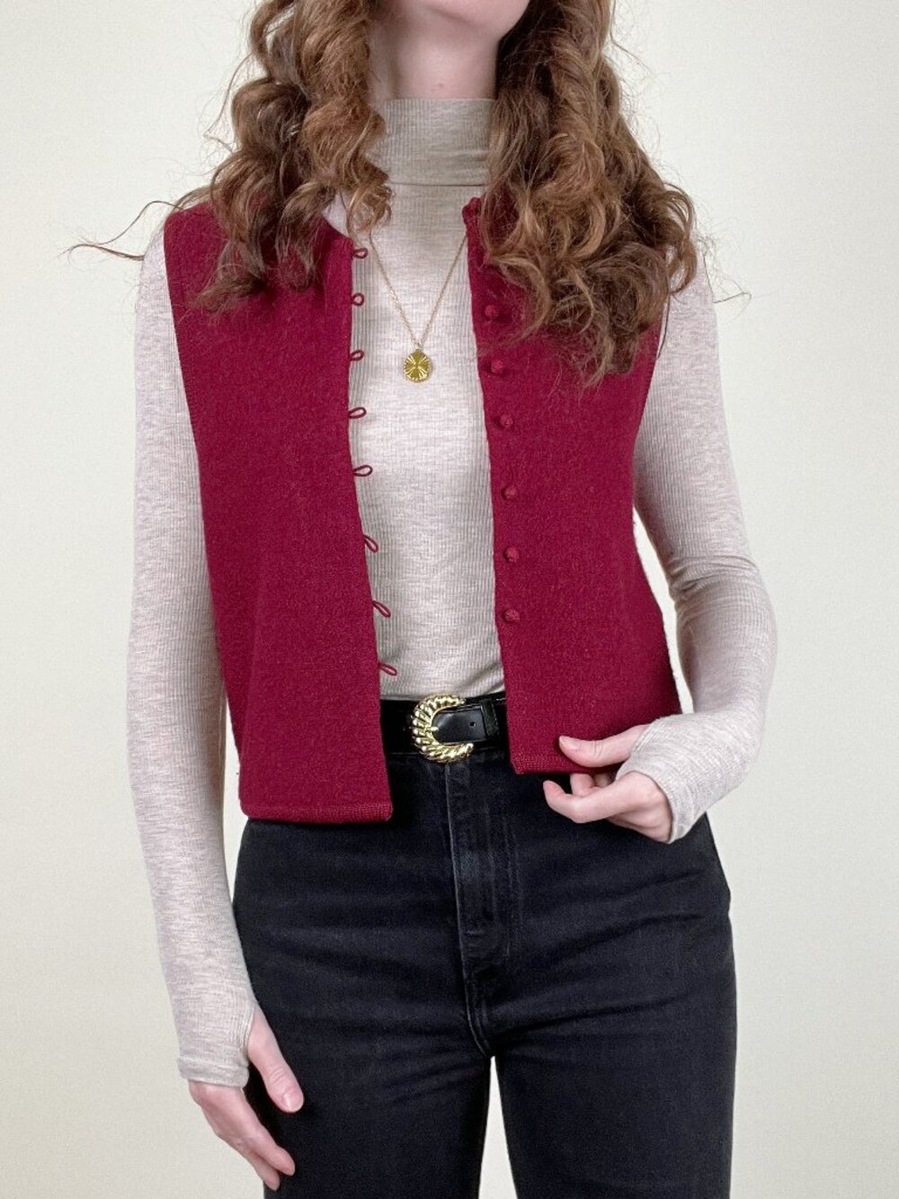 Vintage 90s Knit Vest Minimalist Parisian Euro Girl Cropped Sweater Cardigan Top - Picture 3 of 7